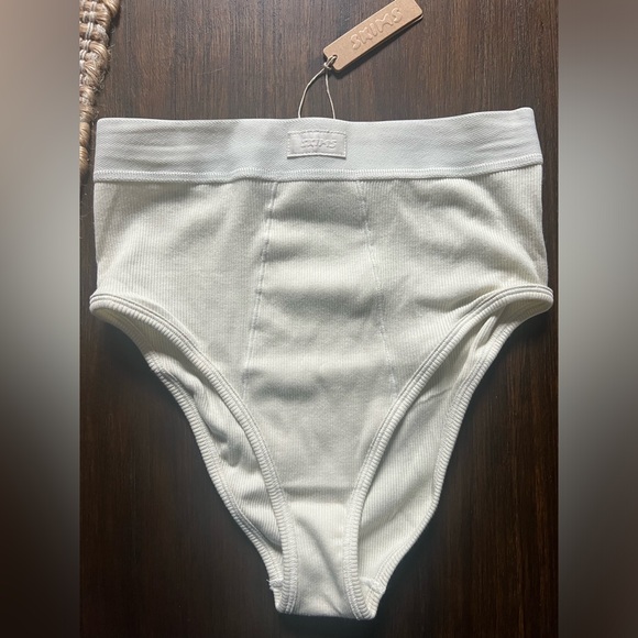NWT Skims Cotton Rib Brief - Picture 2 of 4
